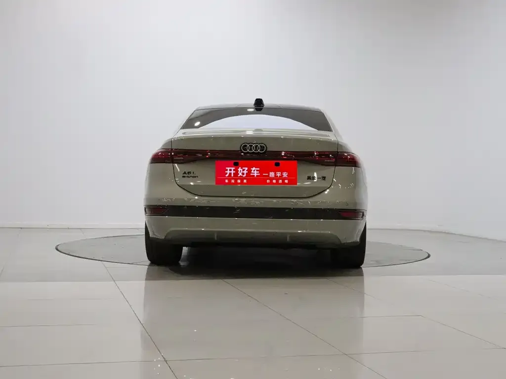 Audi A6L e-tron — фото 2
