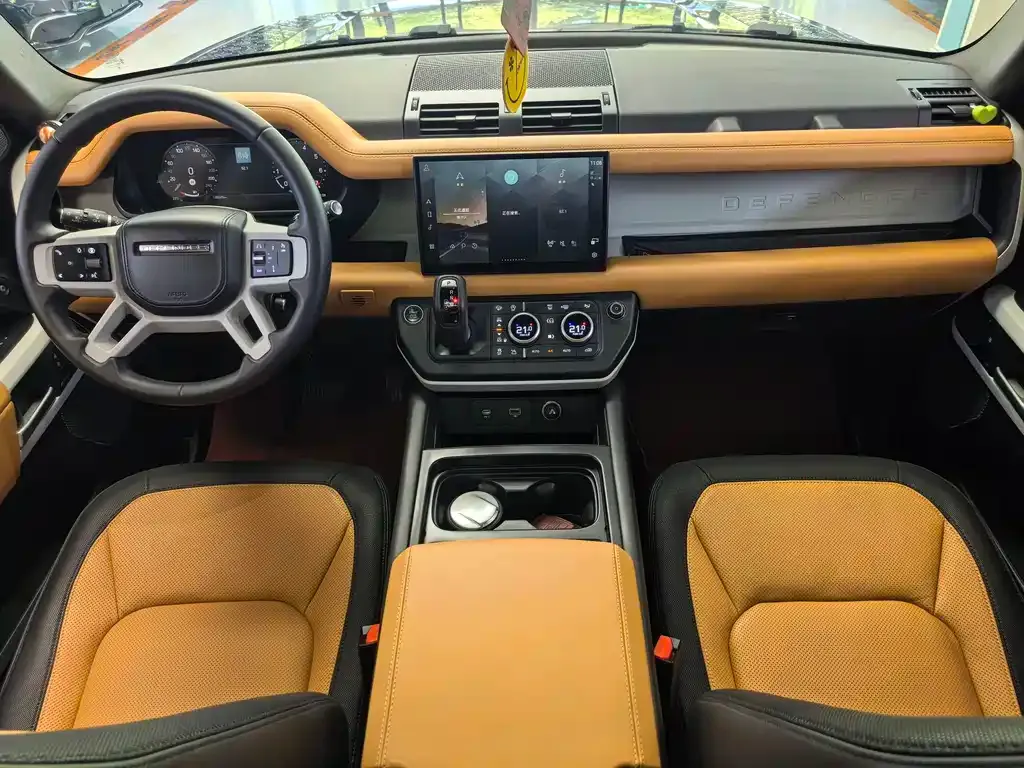 Land Rover Defender — фото 4