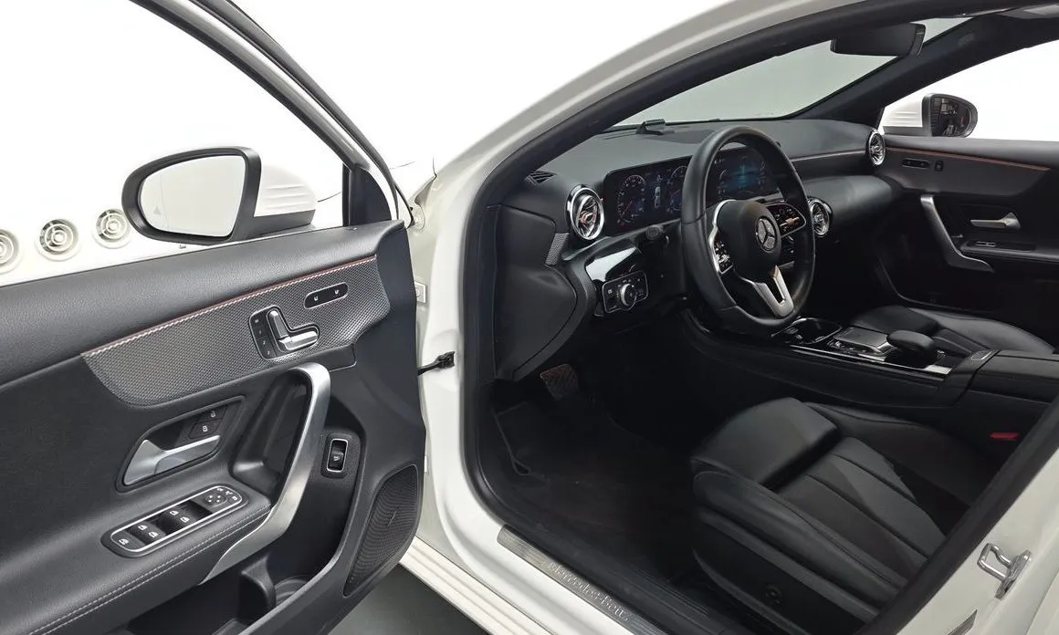 Mercedes-Benz A-Class — фото 10