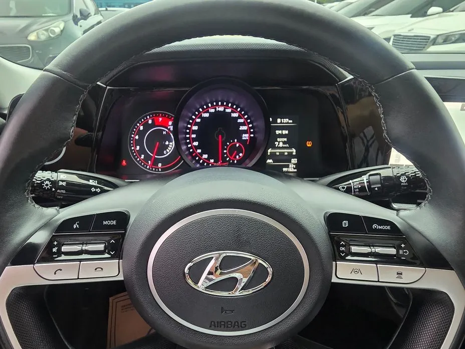Hyundai AVANTE — фото 9