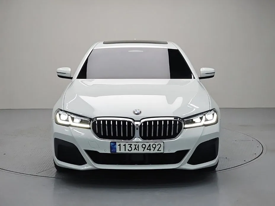 BMW 5-Series — фото 4