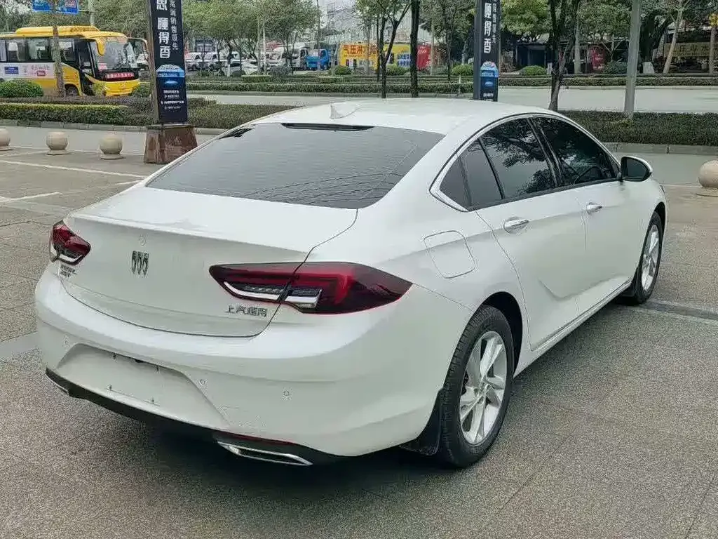 Buick Regal — фото 6