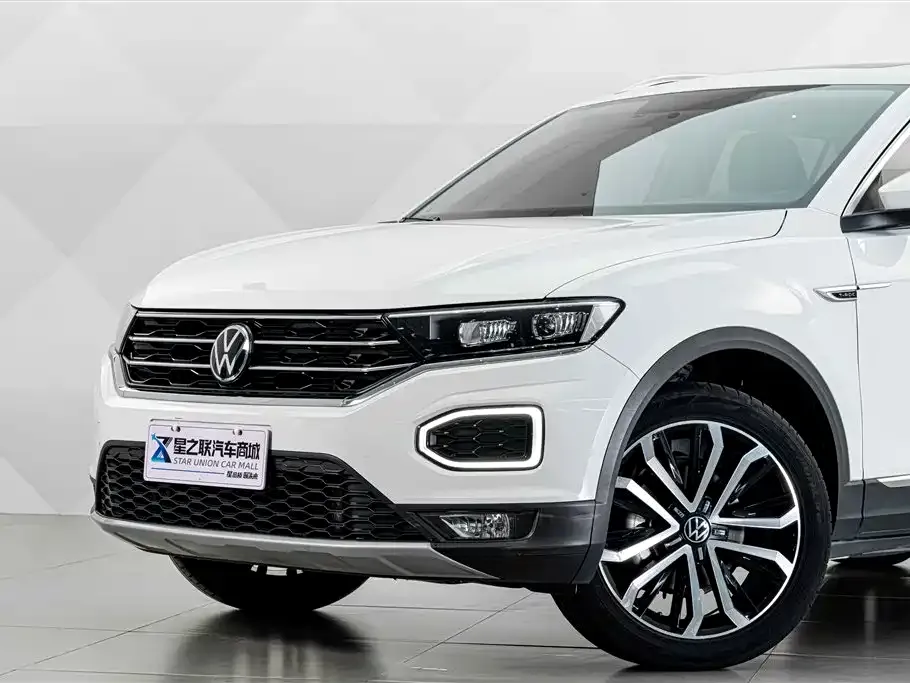 Volkswagen T-Roc — фото 4