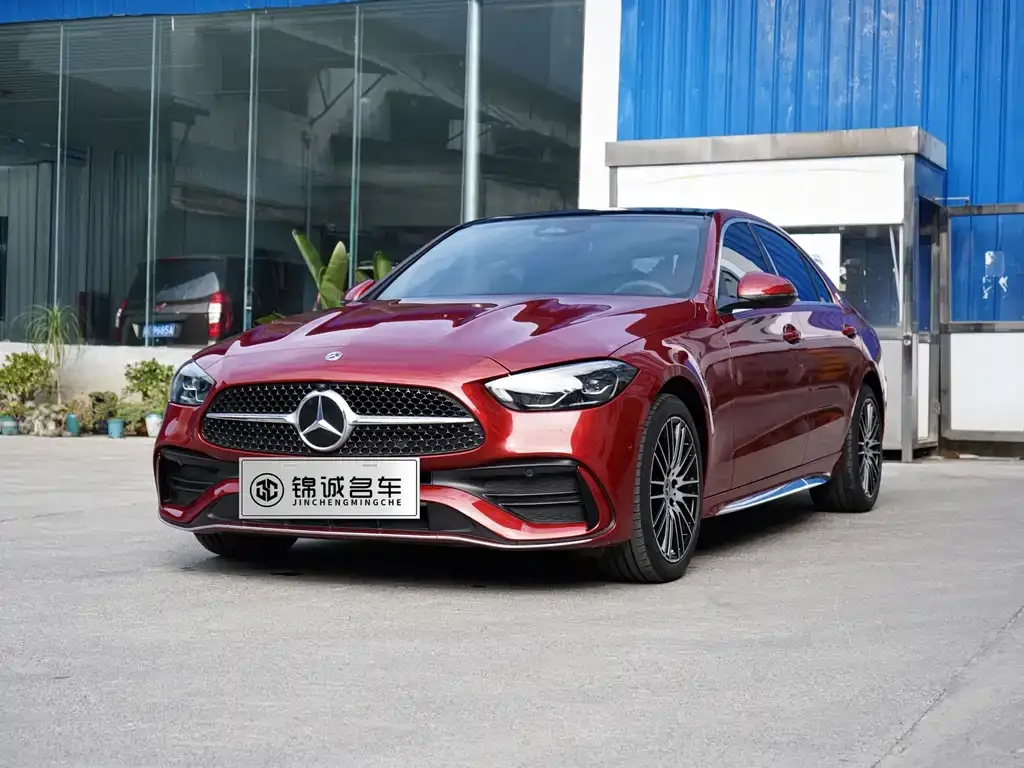 Mercedes-Benz C-Class — фото 1