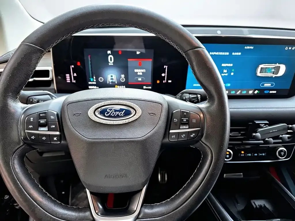 Ford Edge — фото 8