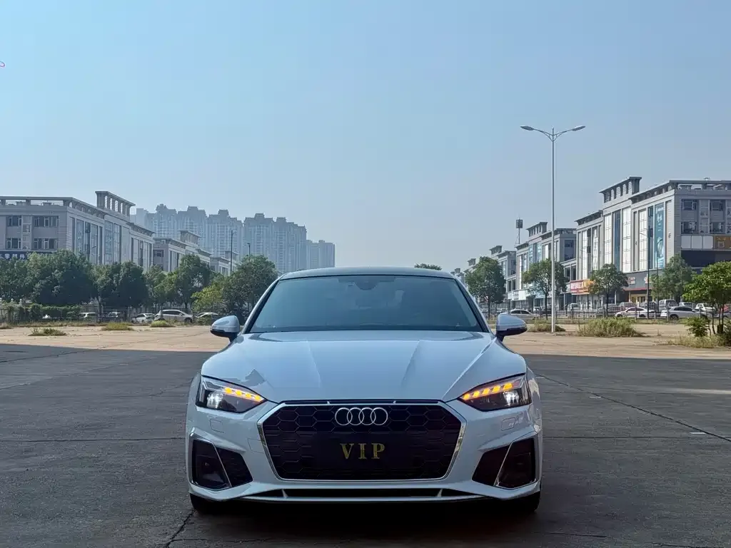 Audi A5 (Import) — фото 2