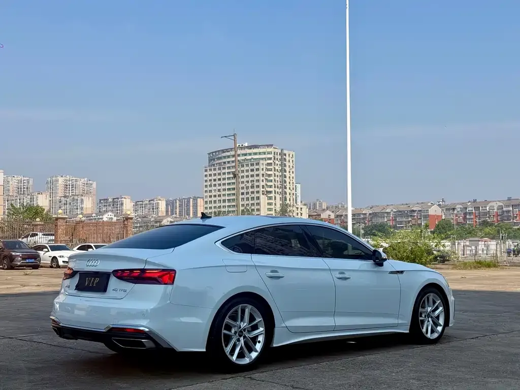 Audi A5 (Import) — фото 5