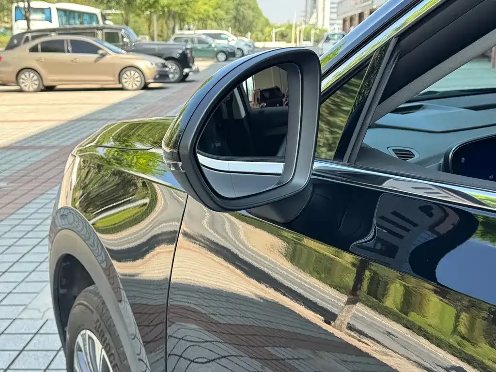 Buick Envision Plus — фото 2