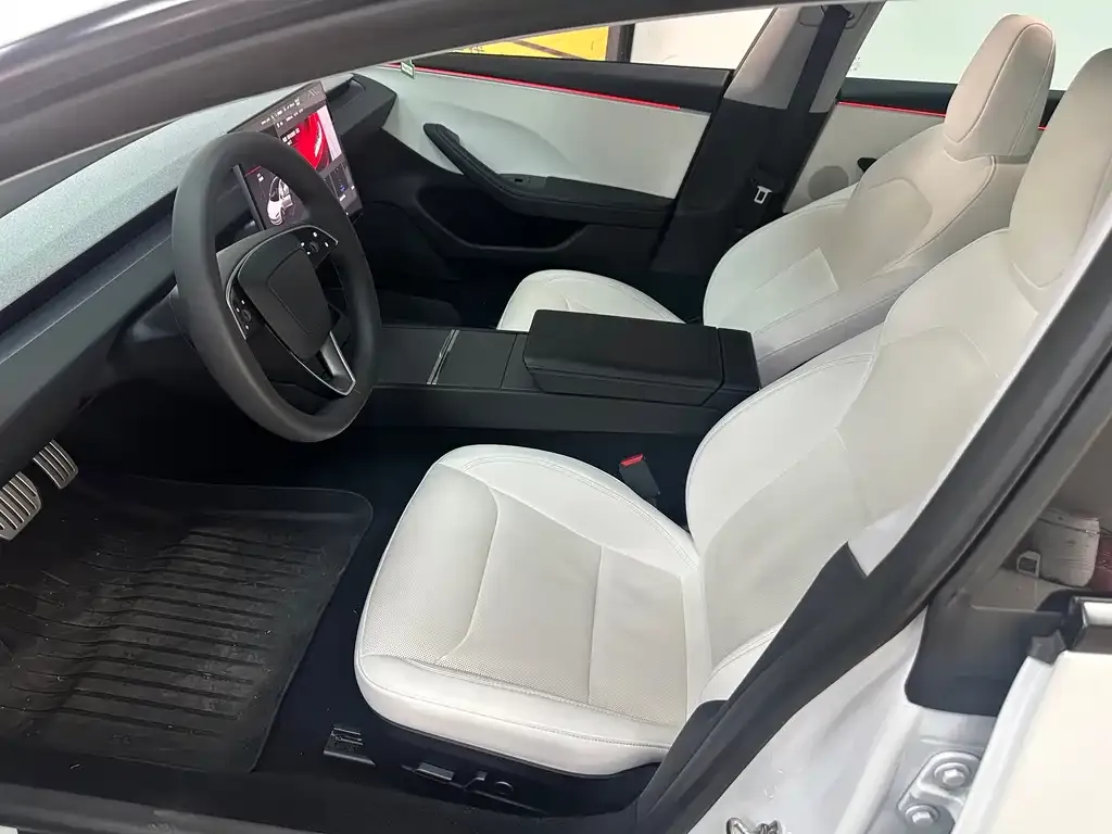 Tesla Model 3 — фото 3
