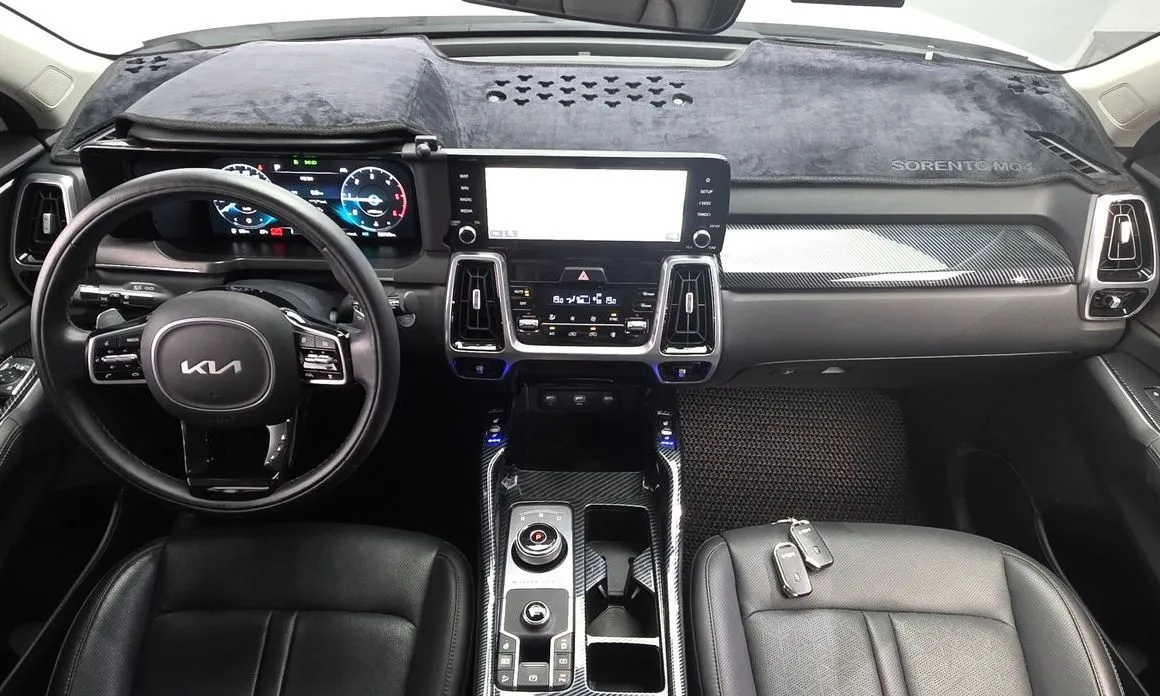 Kia Sorento — фото 8