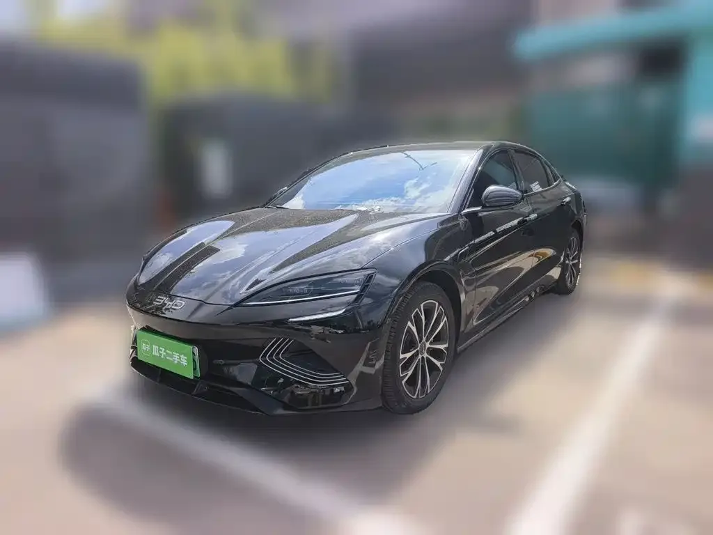 BYD Seal — фото 1