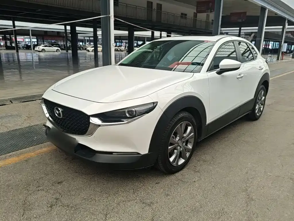 Mazda CX-30 — фото 1