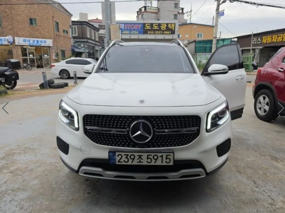 Mercedes-Benz GLB-Class — фото 1