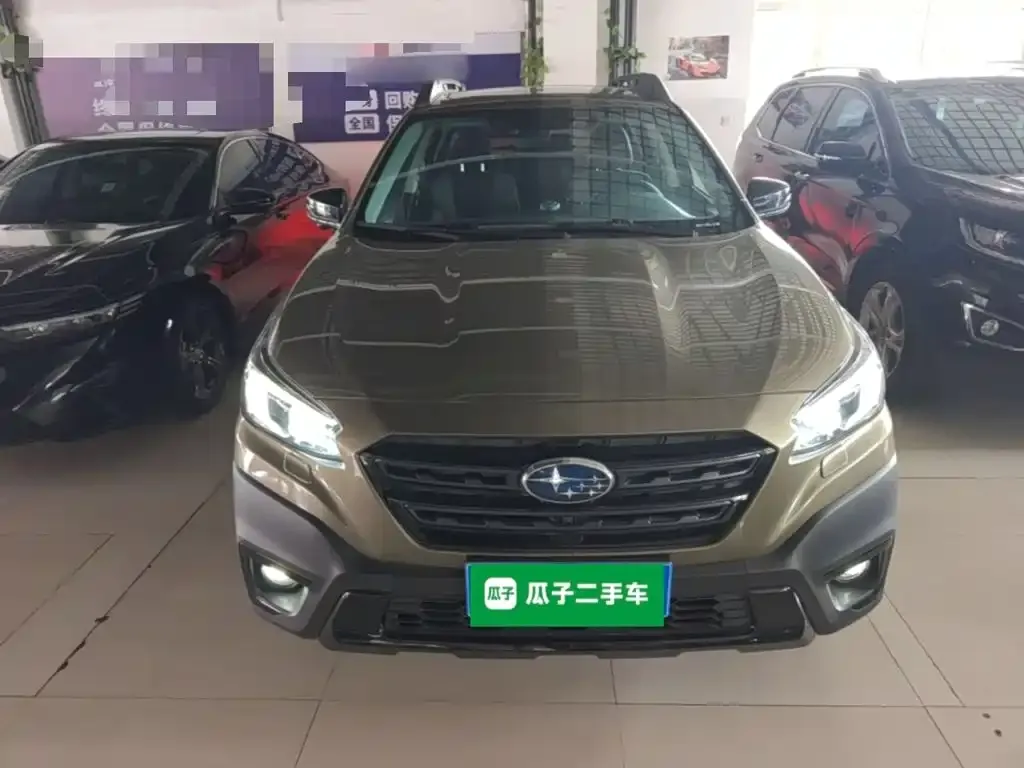 Subaru Outback — фото 2