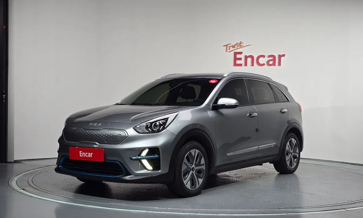 Kia Niro — фото 1