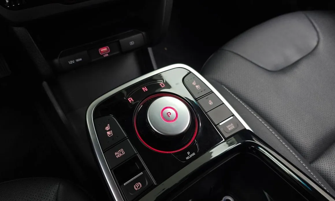 Kia Niro — фото 2