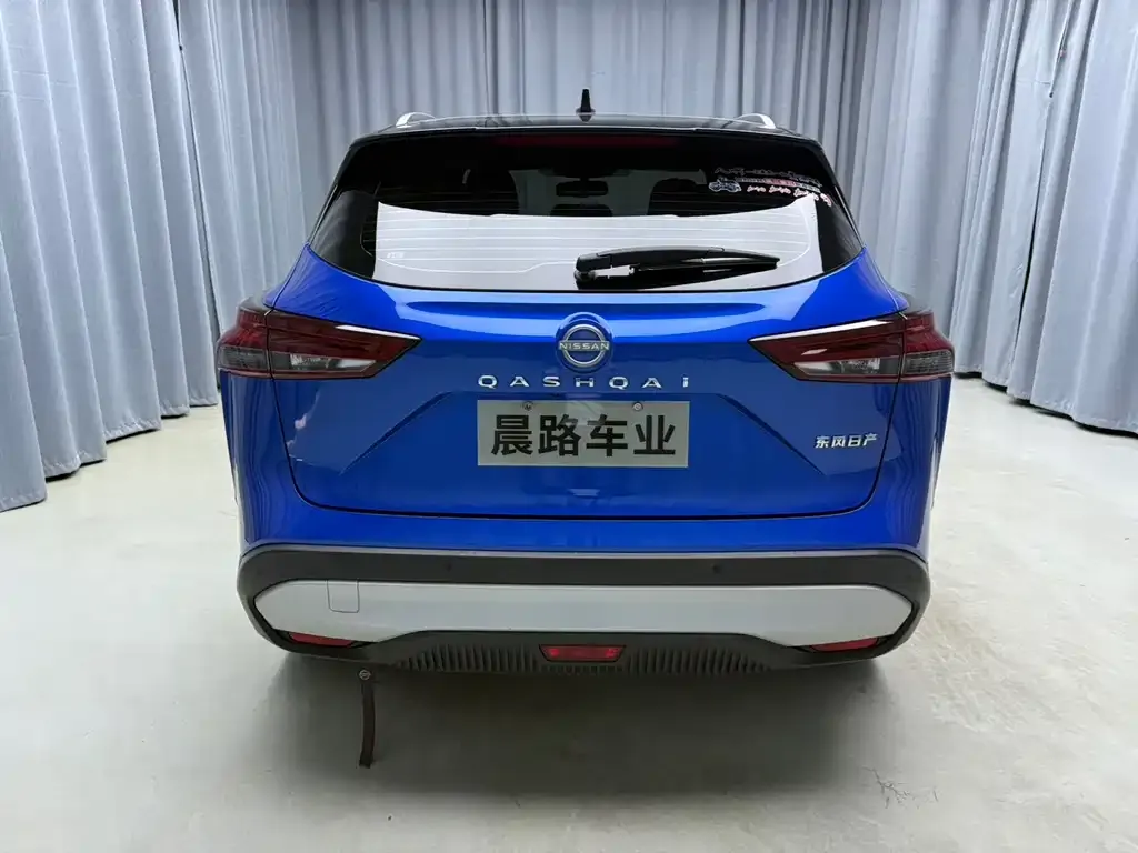 Nissan Qashqai — фото 2
