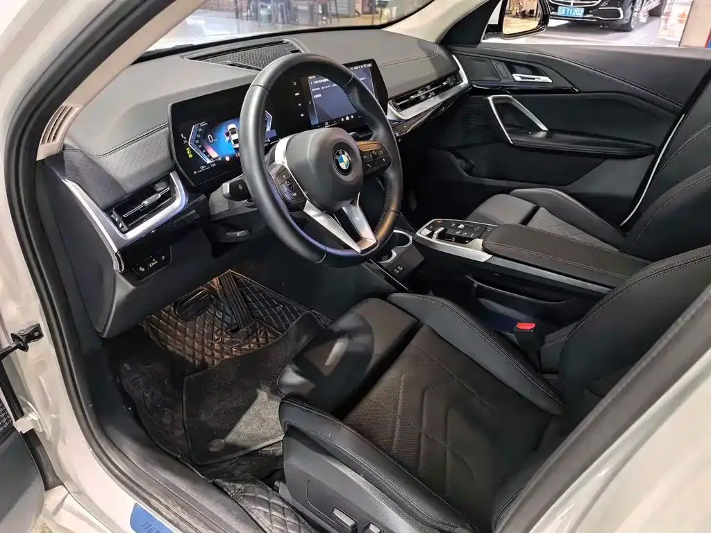 BMW X2 (Import) — фото 3