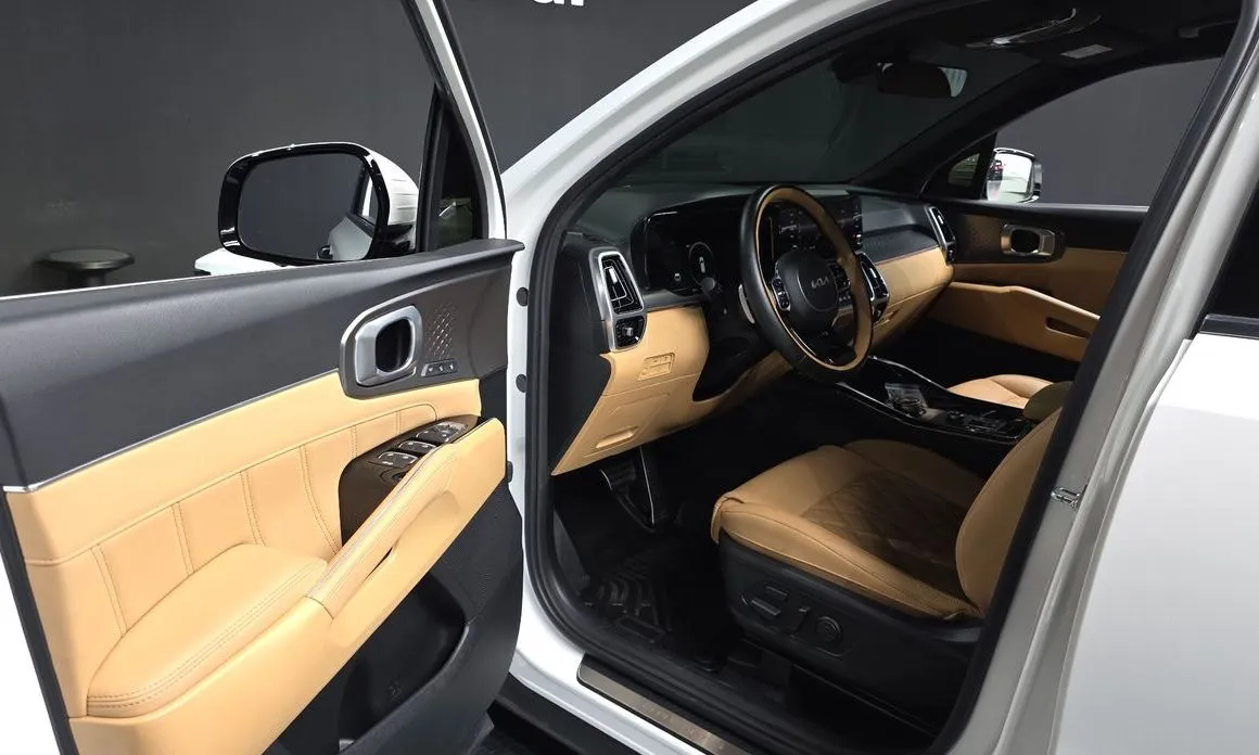 Kia Sorento — фото 4