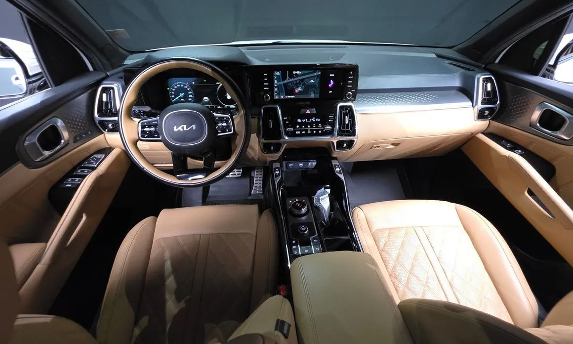 Kia Sorento — фото 8