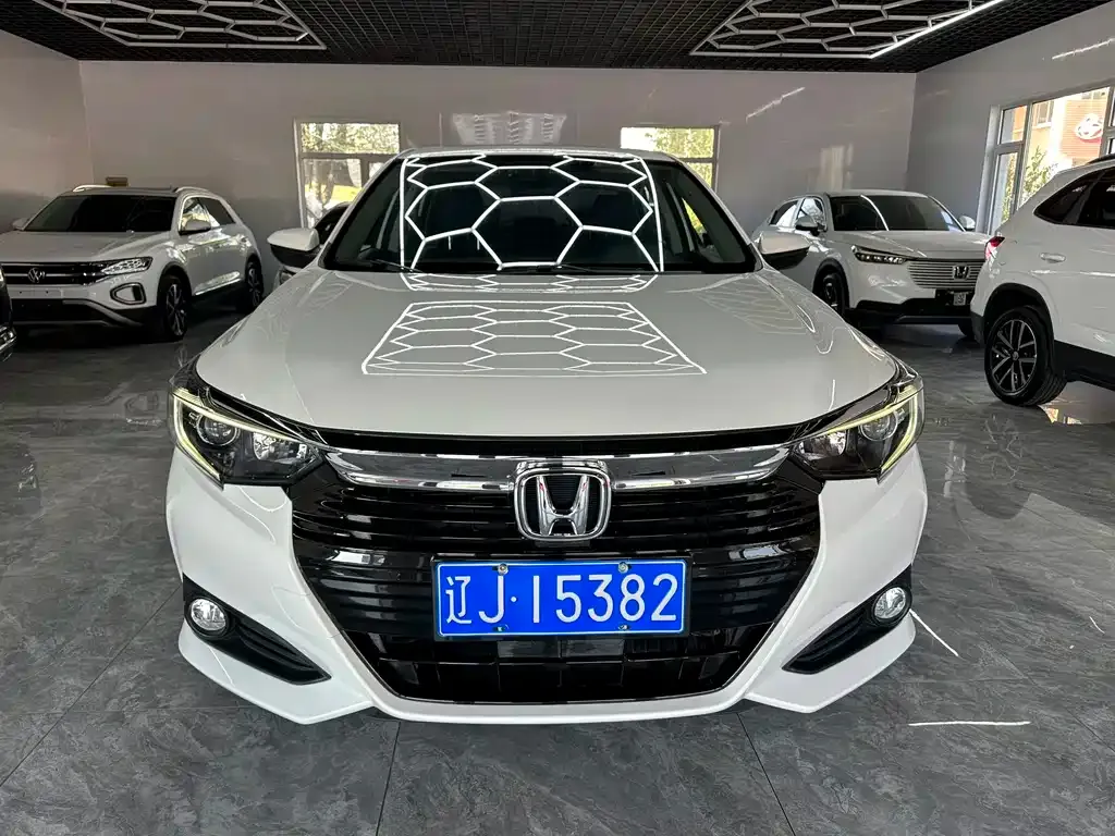 Honda Crider — фото 1