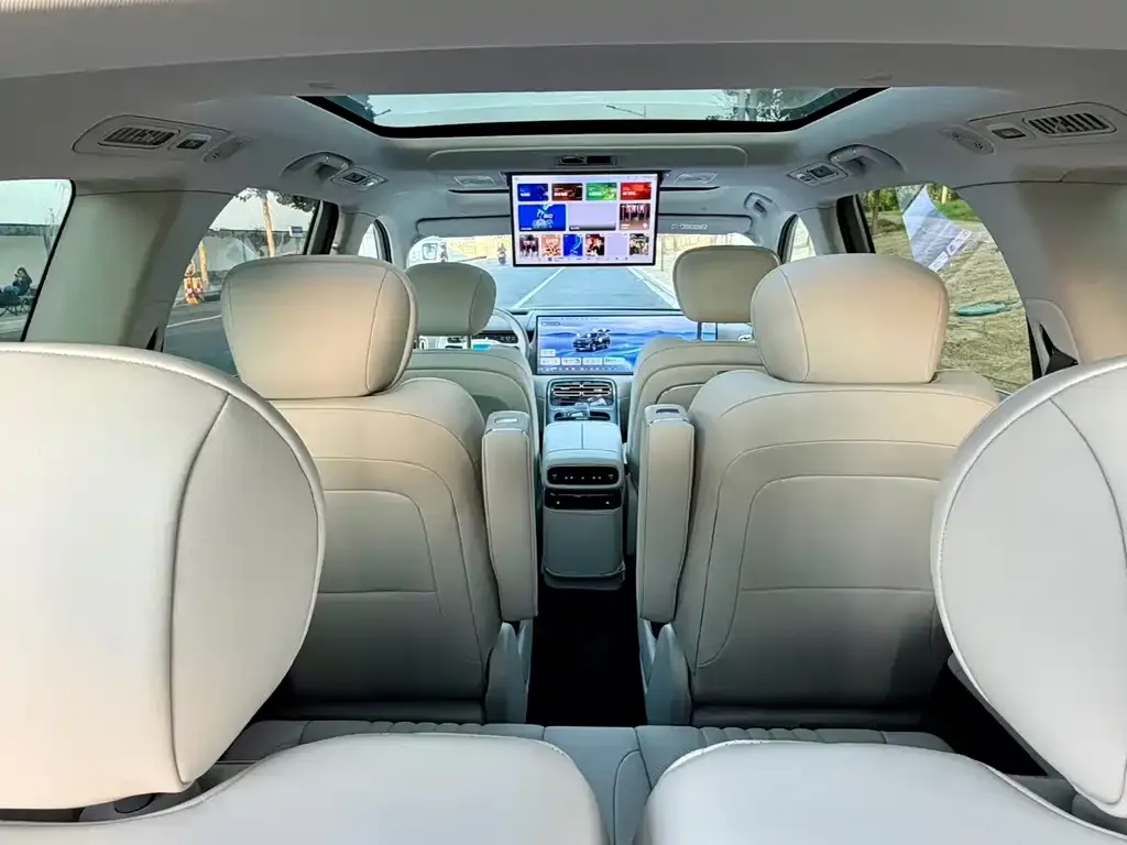 Geely Galaxy M9 — фото 2