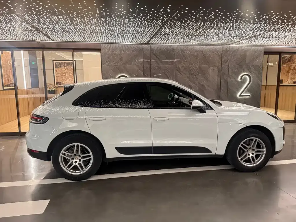 Porsche Macan — фото 6