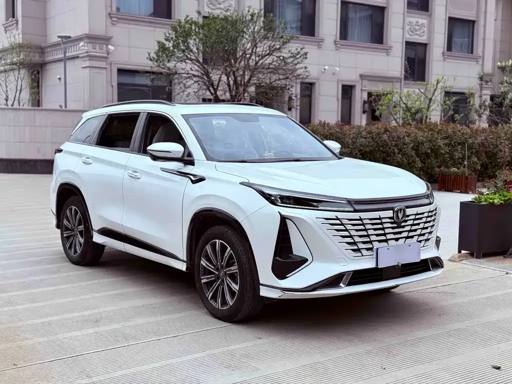 Changan CS75 PLUS — фото 10