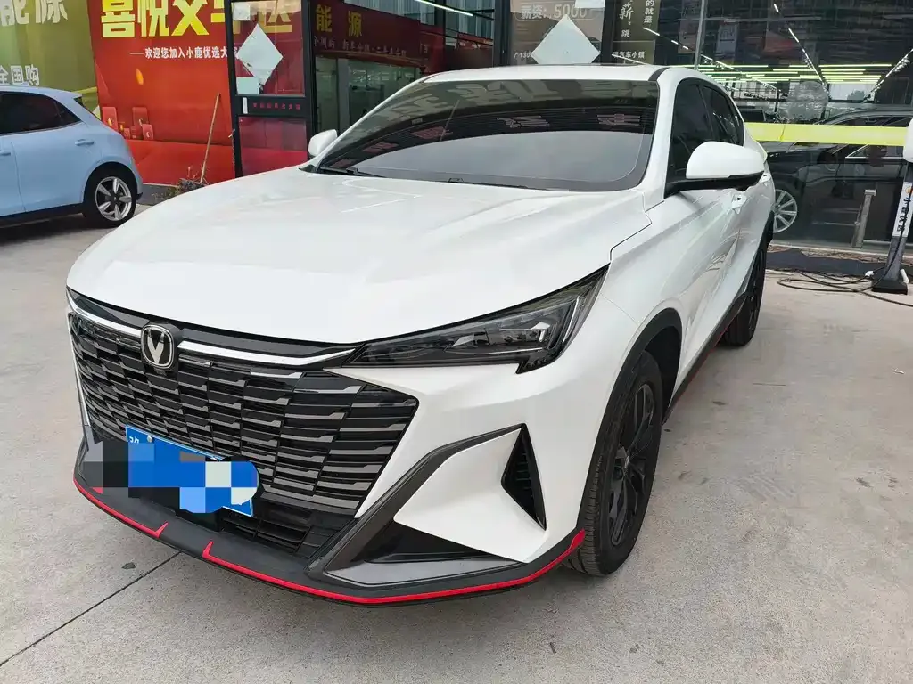 Changan X5 PLUS — фото 1