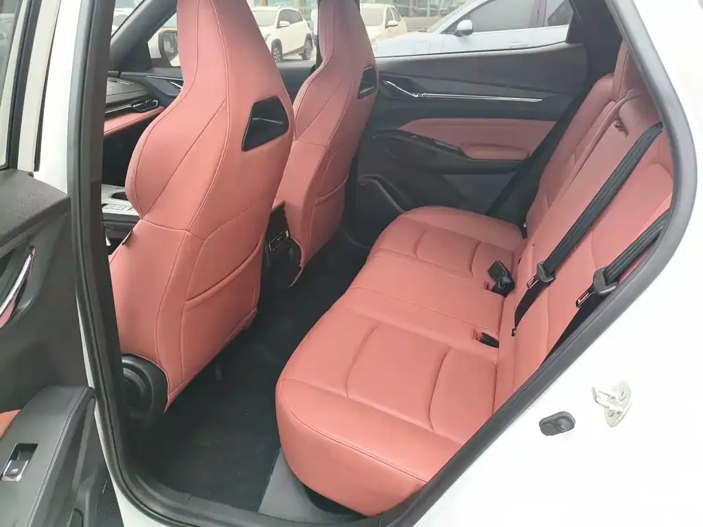 Changan X5 PLUS — фото 9