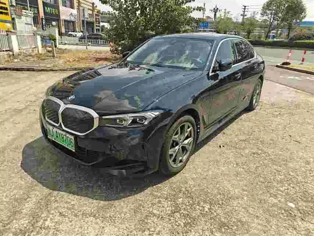 BMW i3 — фото 1