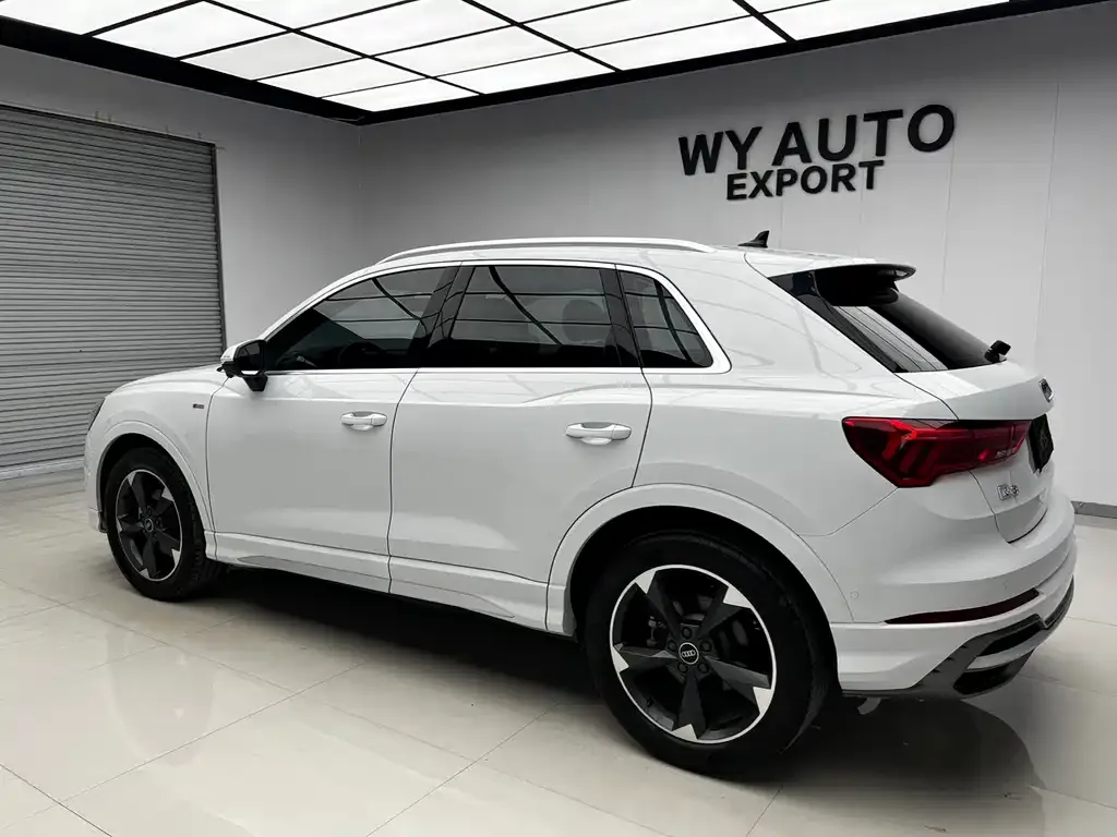 Audi Q3 — фото 5