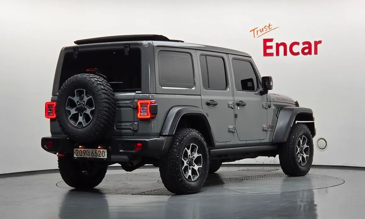 Jeep Wrangler — фото 3