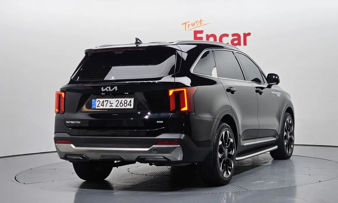 Kia Sorento — фото 5