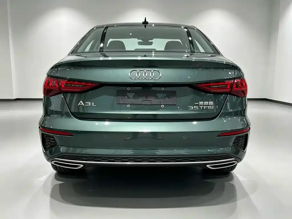 Audi A3 — фото 2