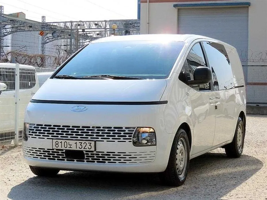 Hyundai Staria — фото 8