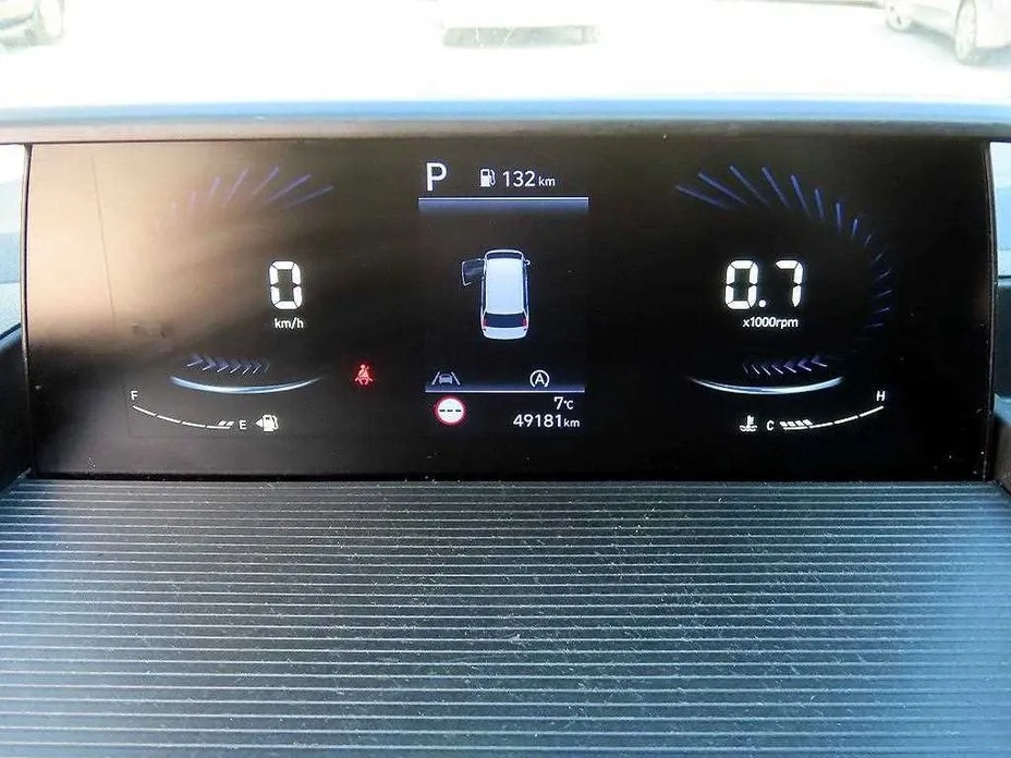 Hyundai Staria — фото 6