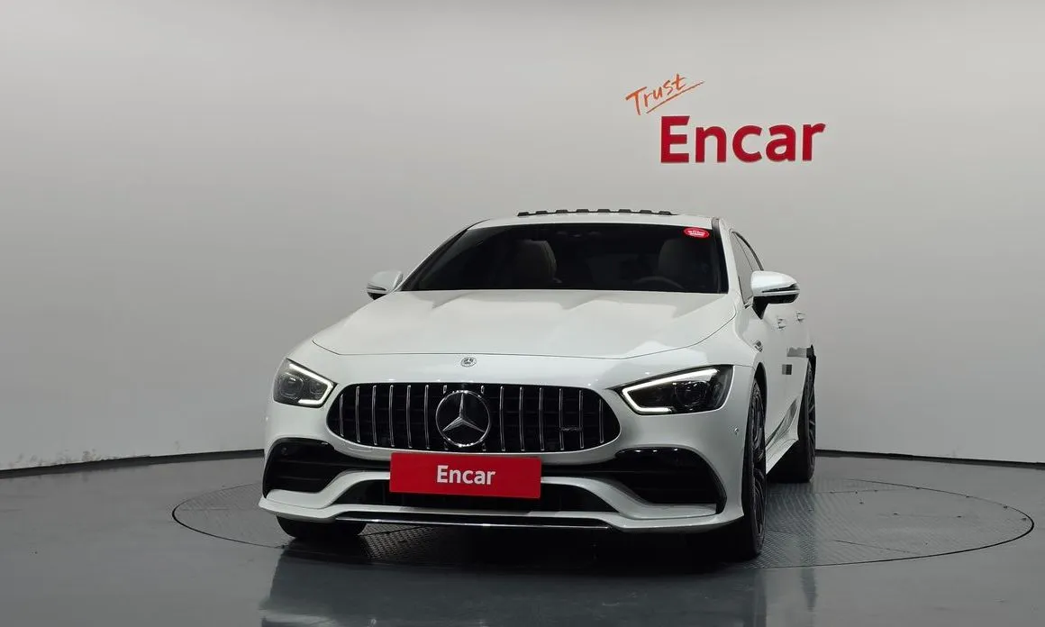 Mercedes-Benz AMG GT — фото 5