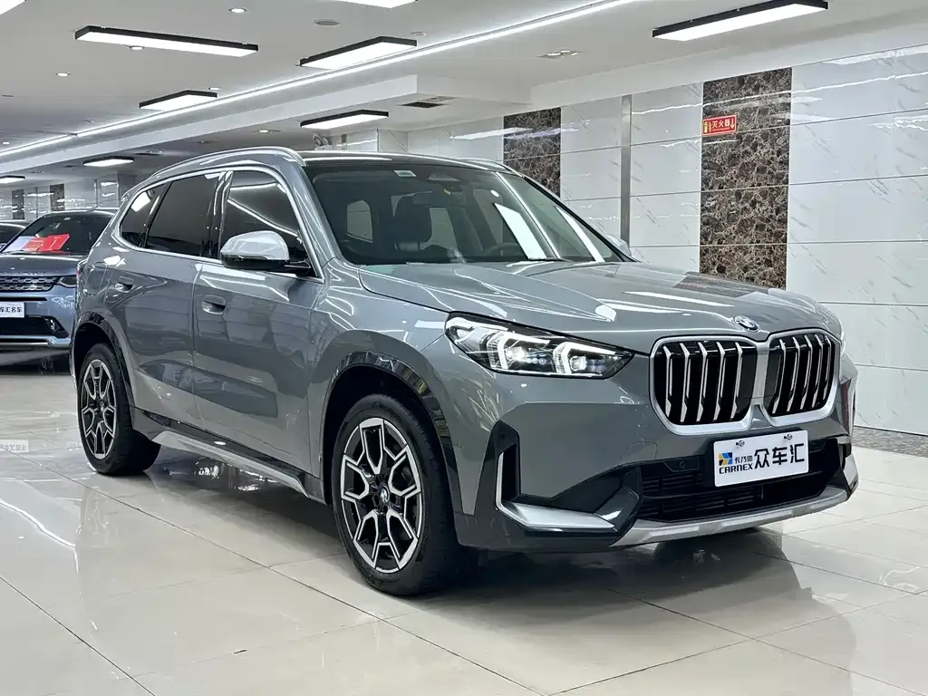 BMW X1 — фото 3