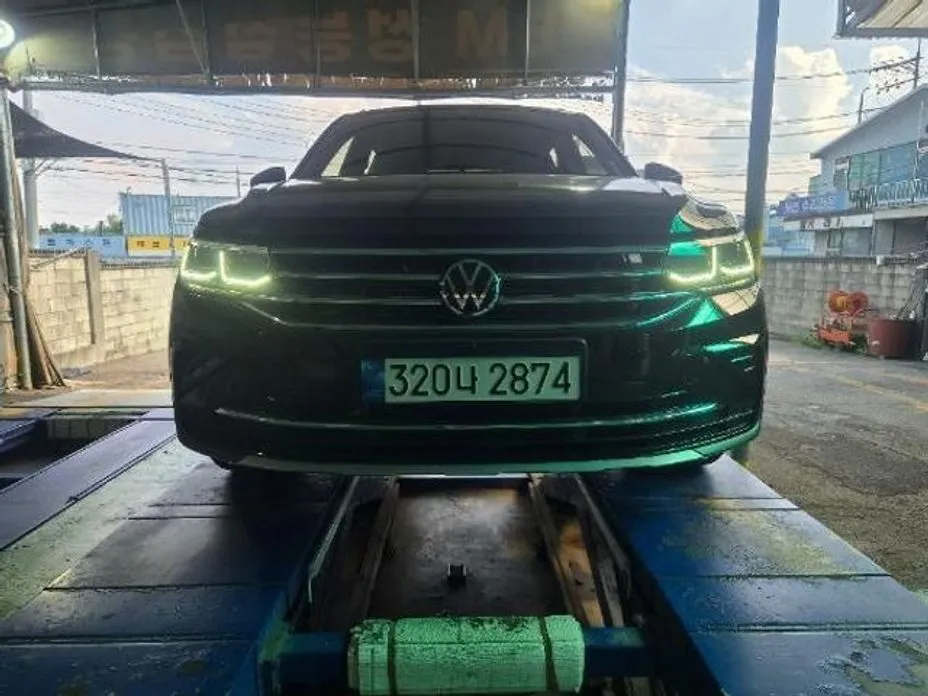 Volkswagen Tiguan — фото 1