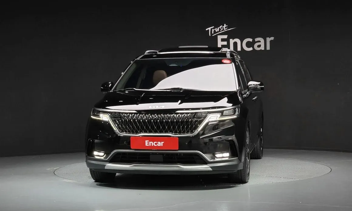 Kia Carnival — фото 10