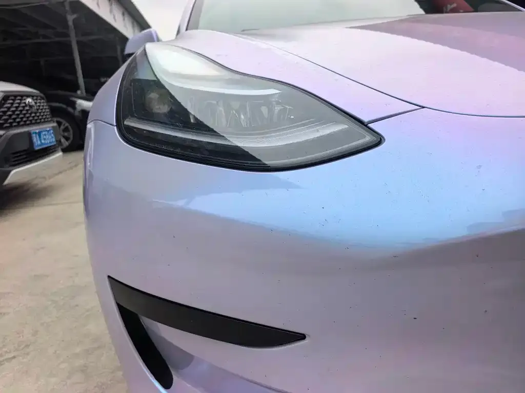 Tesla Model 3 — фото 2