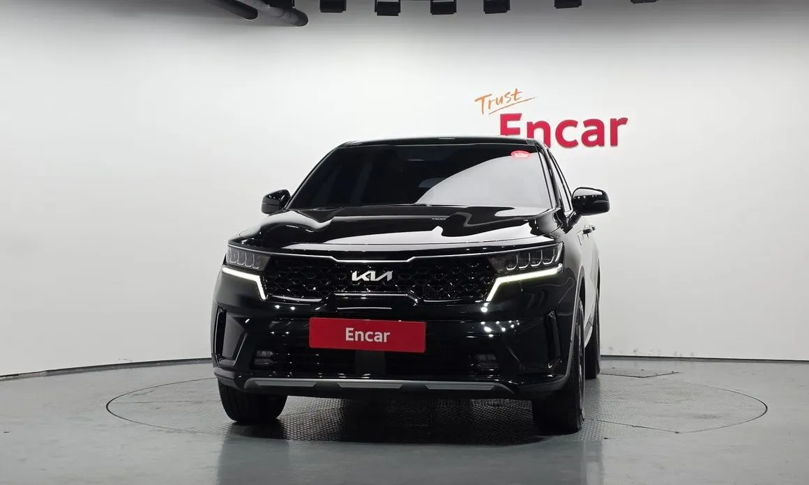 Kia Sorento — фото 7