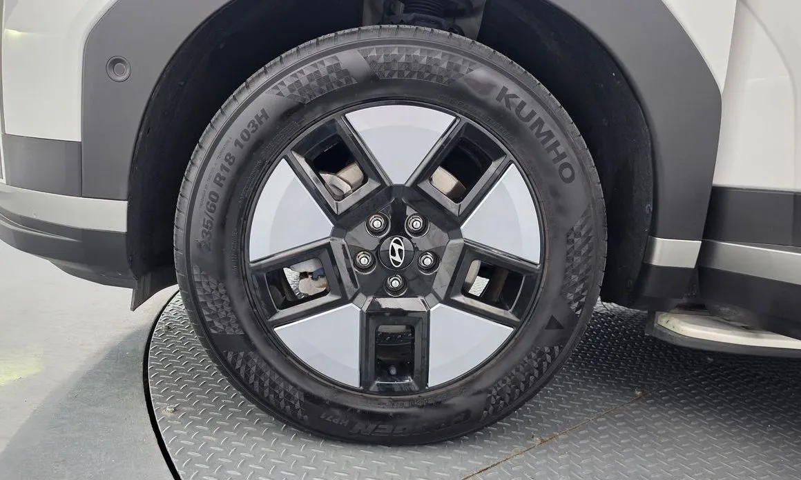 Hyundai Santafe — фото 8