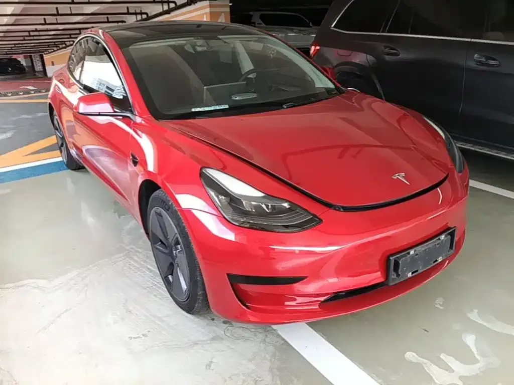Tesla Model 3 — фото 6