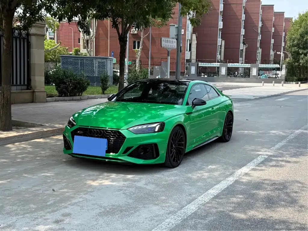 Audi RS 5 — фото 1