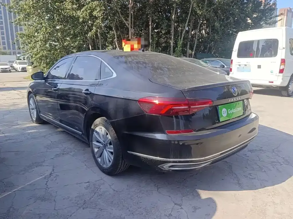 Volkswagen Passat — фото 3