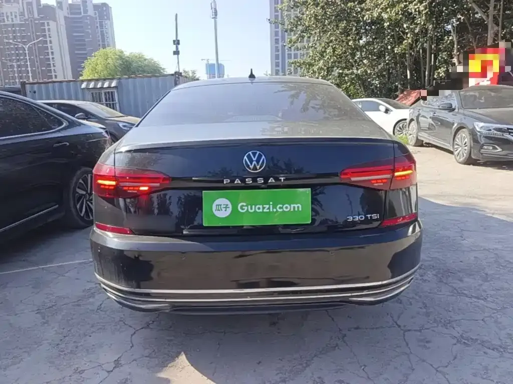 Volkswagen Passat — фото 9