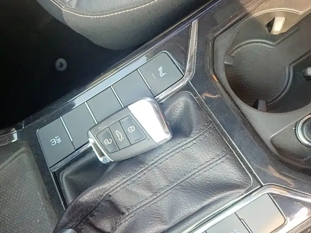 Volkswagen Passat — фото 5