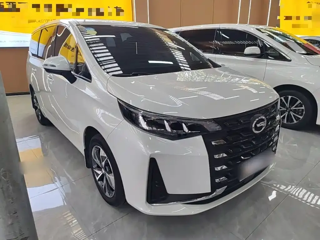 GAC Motor Trumpchi M6 — фото 10